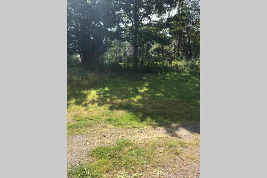 Vacker Hus I Naturen Froseke Luaran gambar